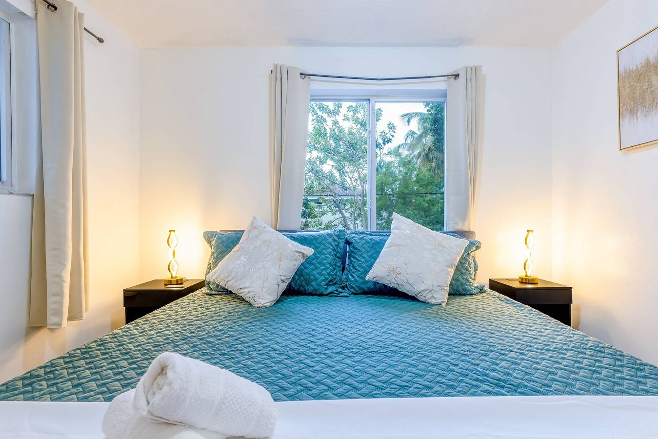 Ganze Wohnung, Book Now and Enjoy a Top Miami Location! in Little Havana, Miami