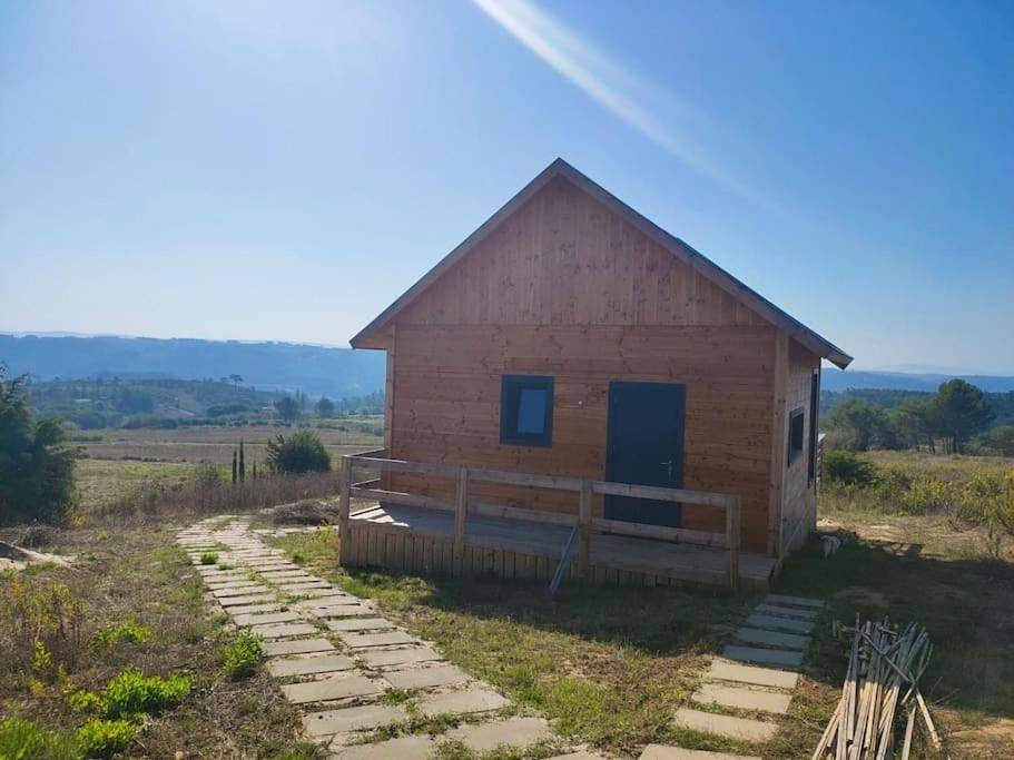 Bungalow Blue - Cabana de Madeira in Praia do Salgado, Famalicão