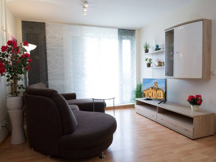 Ferienwohnung für 2 Personen, mit Balkon und Ausblick in Saarbrücken - 2