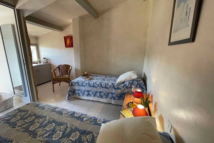 Gîte pour 4 personnes dans Plage de Saint Cyprien (Lecci) - 3