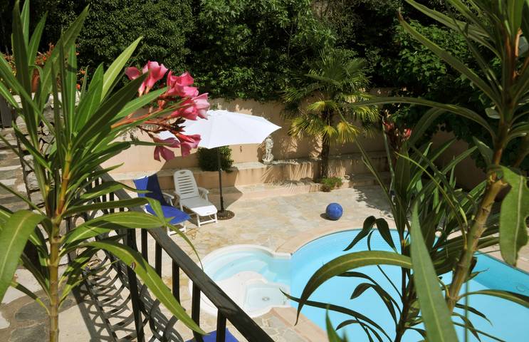 Gîte pour 4 personnes, avec piscine, animaux acceptés à Flayosc - 2