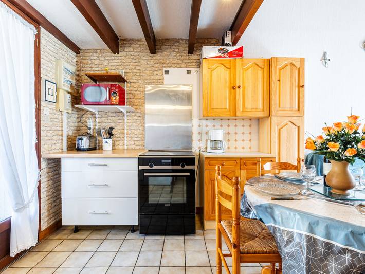 Location de vacances pour 5 personnes, avec terrasse et jardin à Les Mathes - 4