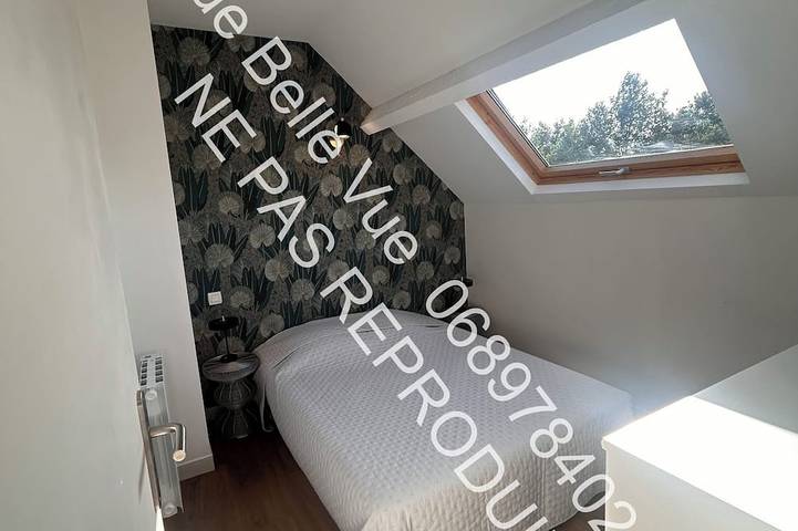 Location de vacances pour 8 personnes, avec jardin ainsi que terrasse et jacuzzi dans Lac de Pareloup - 2
