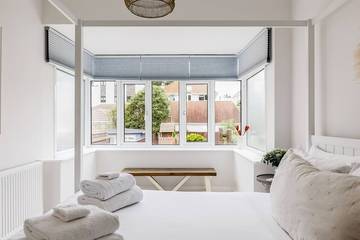 Holiday Rental for 6 People in Sandbanks, Poole, Photo 3