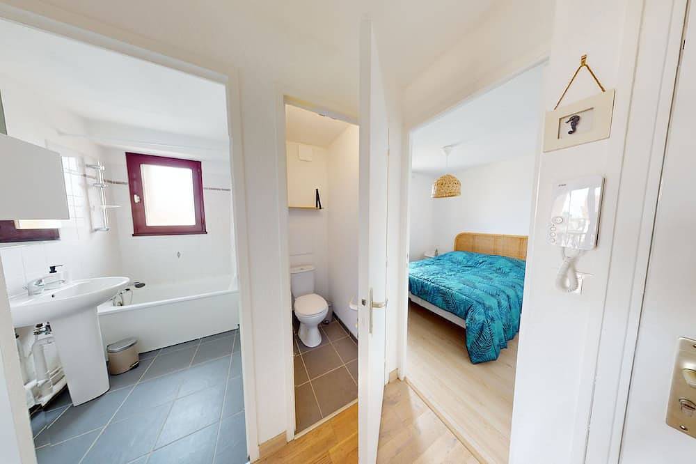 Entire apartment, Appartement L'escalade Marine in Ouistreham, Caen region