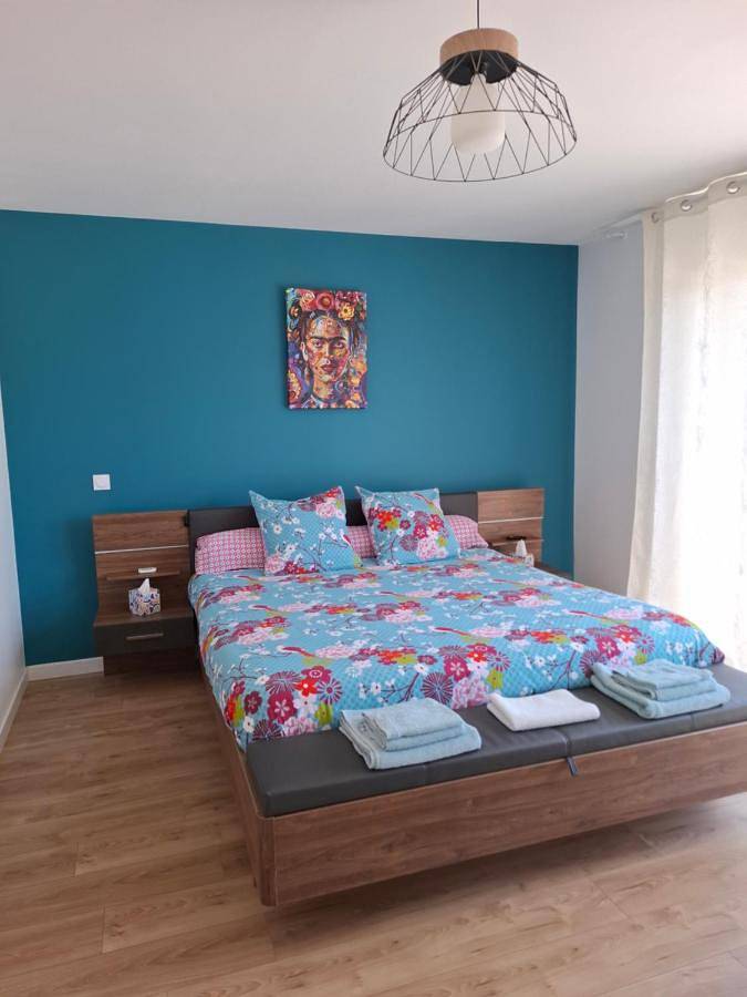 Gîte pour 2 personnes, avec terrasse et jardin à Arsac - 2