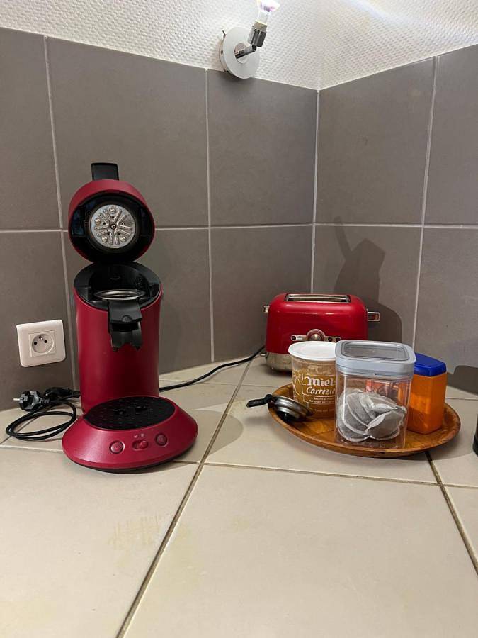 Location de vacances pour 6 personnes, avec terrasse à Ussel - 2