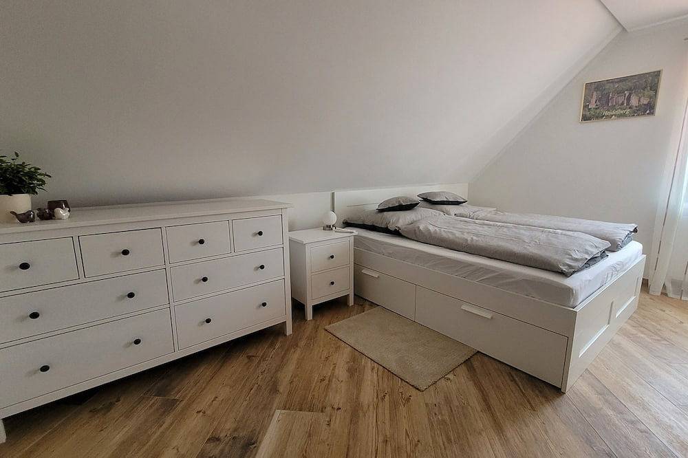 Ganze Wohnung, Ferienwohnung Sonnenaufgangweinberge nah...Wald nah...Wunderbar... in Bobenheim am Berg, Saar-Nahe-Bergland
