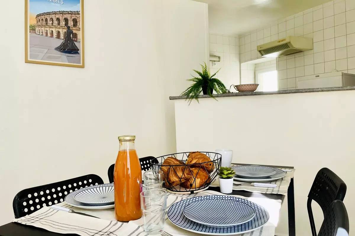 Apartamento entero, Apartamentos para 2 personas in Nimes, Region de Nimes