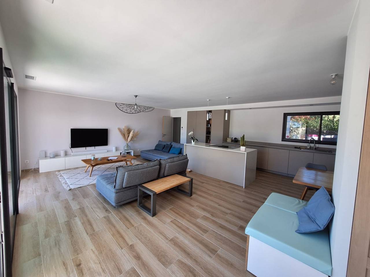 Rustig gelegen huis in Saint-Bauzille-de-Montmel met privézwembad, wifi en airco in Saint-Bauzille-de-Montmel, Middellandse Zeekust (Frankrijk)