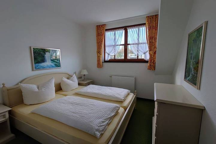 Ferienwohnung für 4 Personen, mit Balkon und Garten in Sorge - 2
