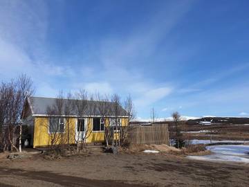 Ferienhaus für 4 Personen, mit Ausblick und Garten sowie Seeblick, mit Haustier in Island