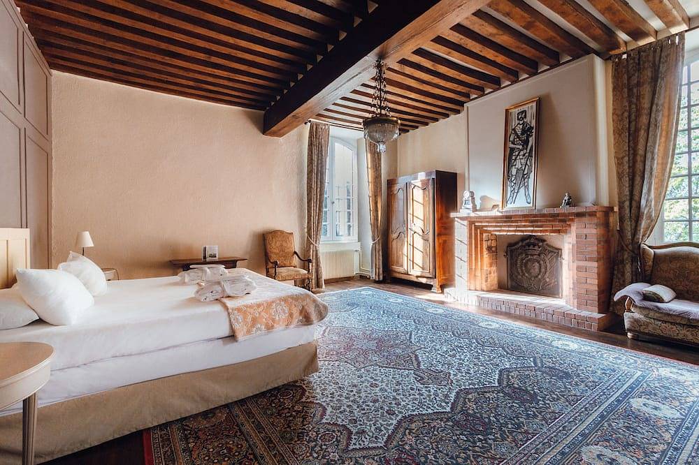 Le Manoir de charme - un lieu idéal pour les mariages ou regroupements familiaux in Pouligny-Notre-Dame, Région de La Châtre
