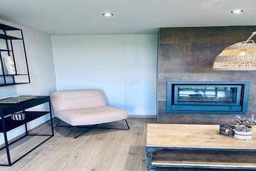 Cottage for 13 People in Gesves, Wallonia, Photo 1