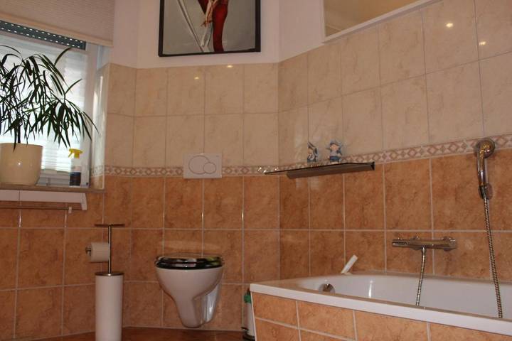 Ferienhaus für 10 Personen, mit Balkon und Terrasse sowie Seeblick und Ausblick in Magdeburg - 4