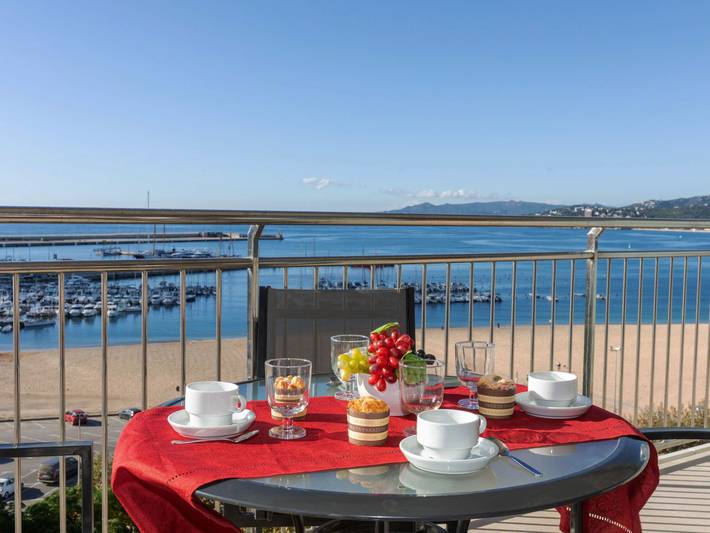 Ferienwohnung für 4 Personen, mit Garten und Terrasse in Palamós - 2