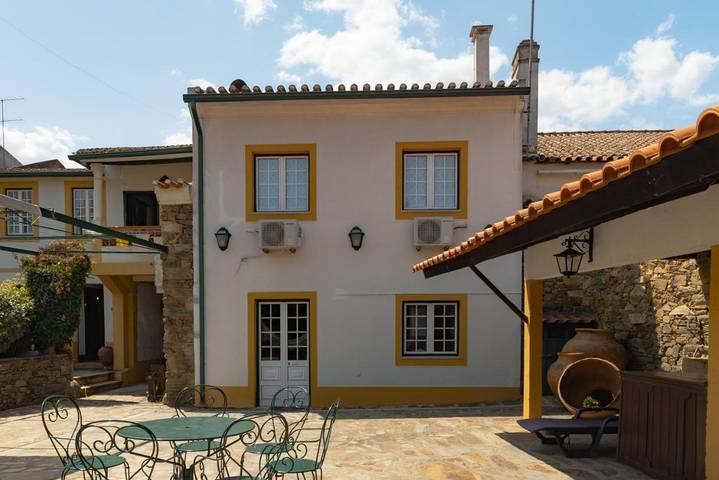 Location de vacances pour 7 personnes, avec piscine ainsi que jardin et jacuzzi, animaux acceptés à Proença-a-Nova - 3