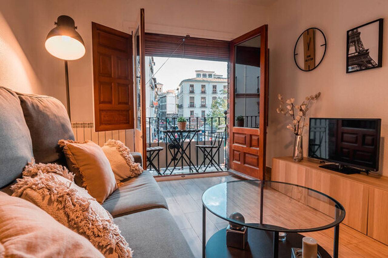 Ganze Wohnung, Ferienwohnung für 4 Personen mit Balkon in Realejo-San Matías, Granada