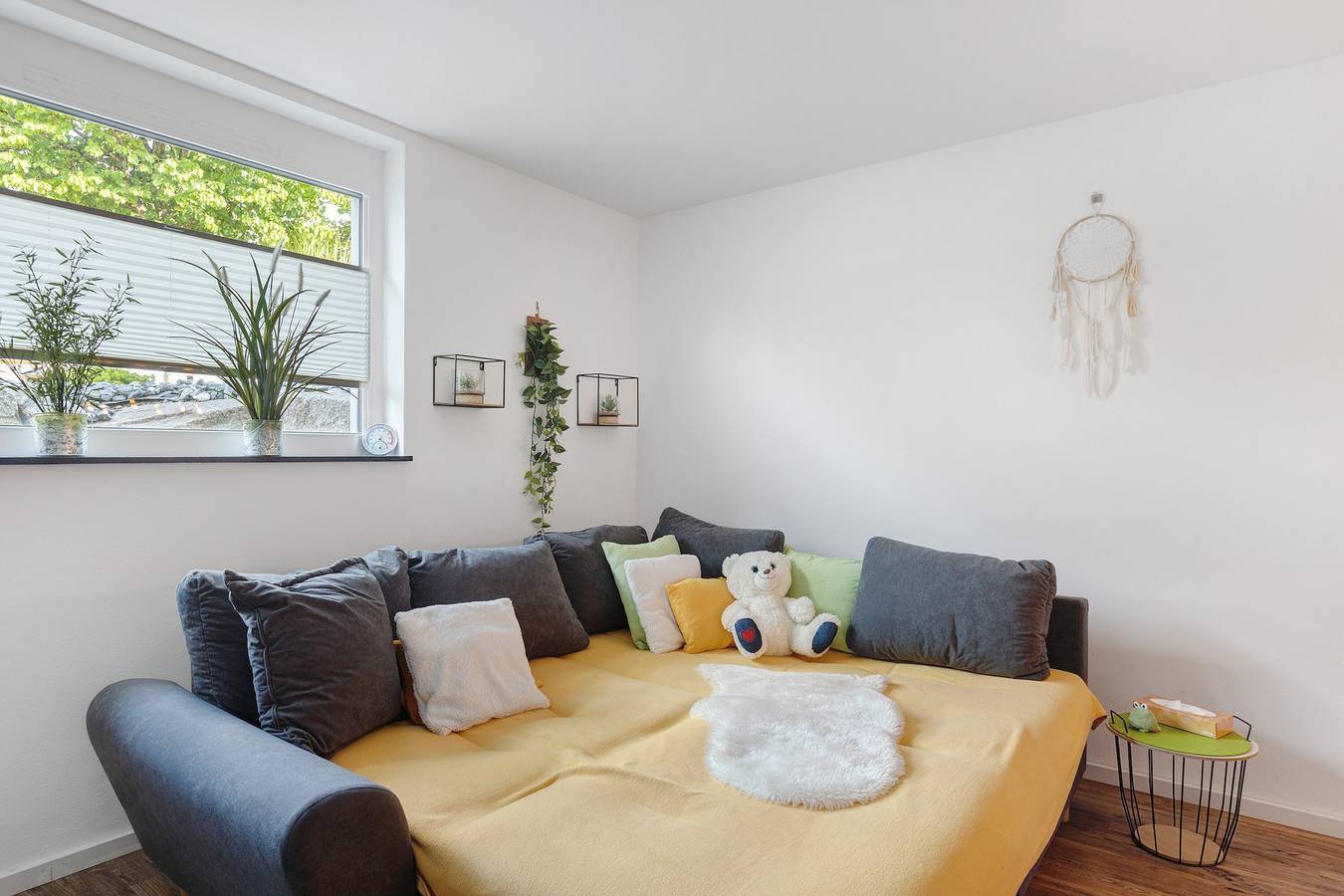 Ganze Wohnung, Ferienwohnung 'Simona' mit Gemeinschaftsgarten und Wi-Fi in Orsingen-Nenzingen, Landkreis Konstanz
