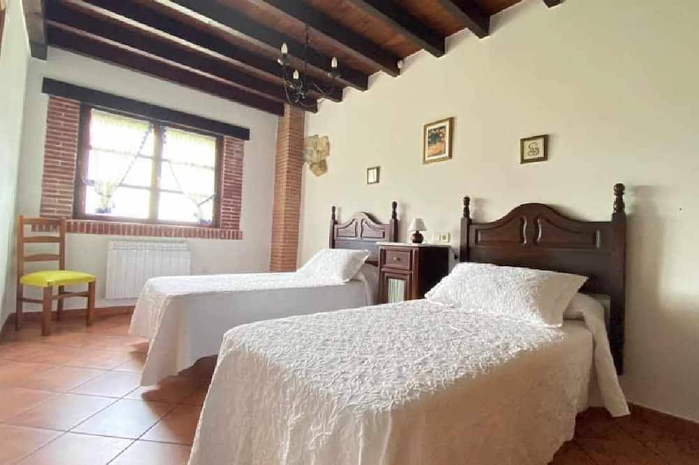 La Helguera Vacation Home in Ribadedeva, Costa Verde (Spain)