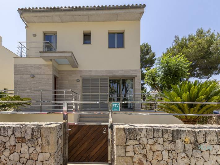 Villa für 6 Personen, mit Pool und Terrasse, kinderfreundlich in Playa de Muro
