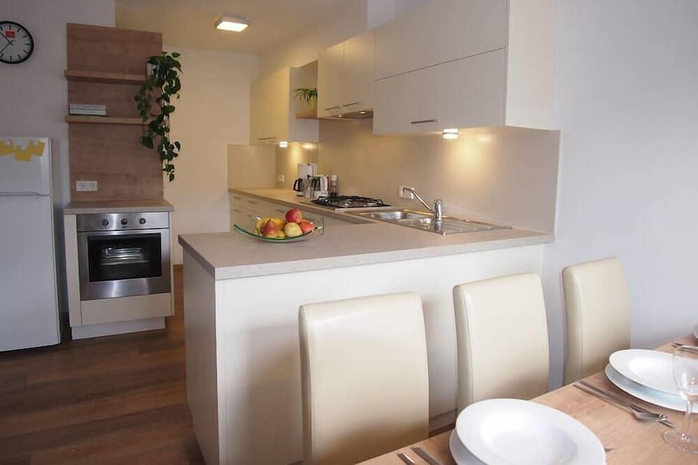 Entire apartment, Large appartment with garden and terrace by Tamanhof in St. Georgen, Bruneck
