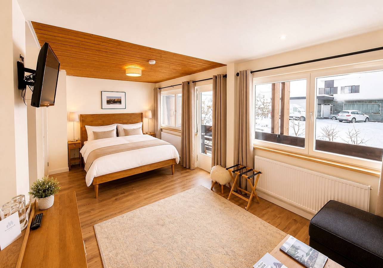 Junior Suite mit Frühstück, Bergblick und privater Terrasse in Vandans, Schruns-Tschagguns