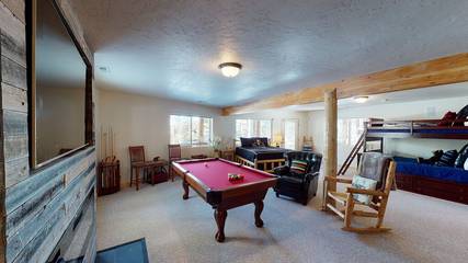 Vacation House for 16 Guests in Angel Fire, Colfax County, Picture 2