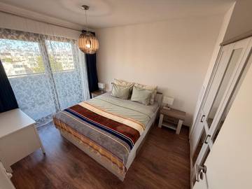 Ferienwohnung für 3 Personen, mit Ausblick und Terrasse in Bratislava