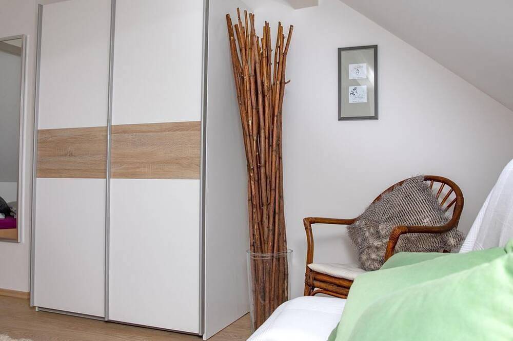 Ganze Wohnung, Ferienappartement \"Riesling\" - Ferienappartement Hennen in Konz, Landkreis Trier-Saarburg