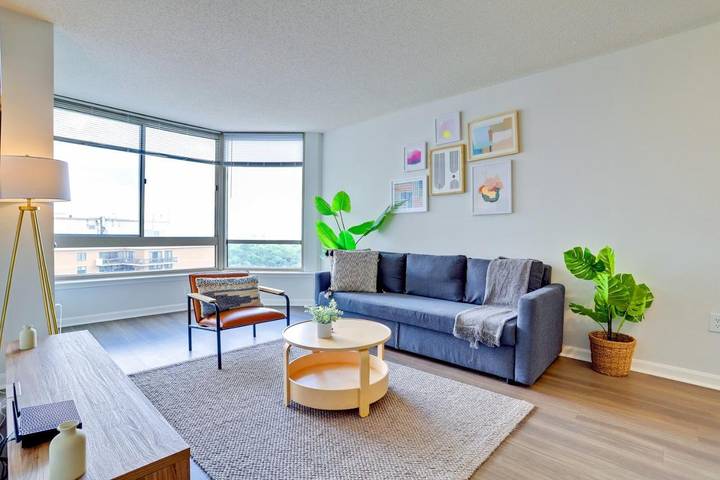 Apartamento de vacaciones para 4 personas, con piscina además de terraza y jardín - 1