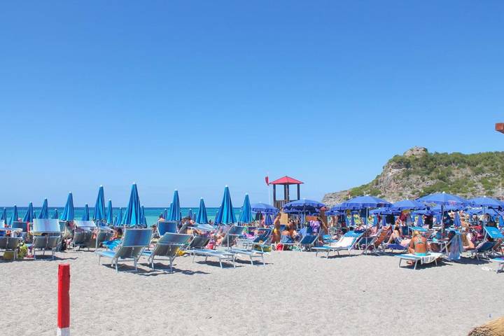Station pour 4 personnes, avec jardin dans Marina di Camerota - 2