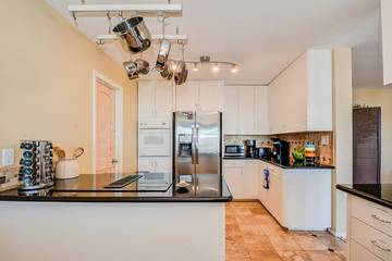 Vacation House for 16 Guests in Galveston Island, Galveston, Picture 2