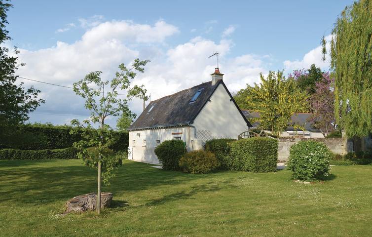 Moderne 2BR mit Garten & WiFi - 2km nach Villebernier in Saumur, Loire-Tal