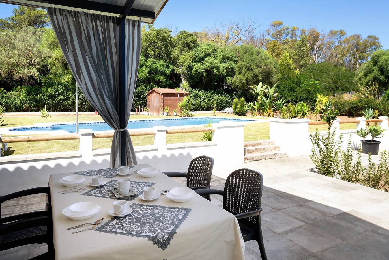 Casa vacanze "Complejo Maria Marta" con vista sulle montagne, piscina privata e aria condizionata in Barbate, Costa de la Luz
