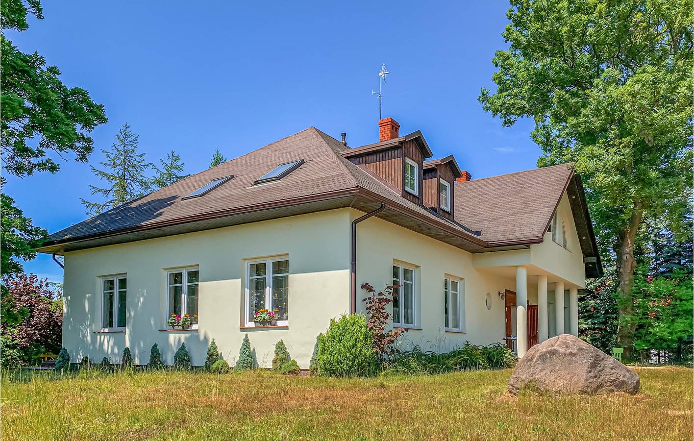 Ferienhaus für 34 Personen mit Terrasse in Dębina, Garder See (Polen)