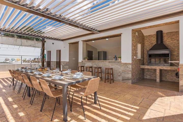 Casa rural para 16 personas, con Terraza y Jardín además de Piscina y Vistas en Montefrío - 4