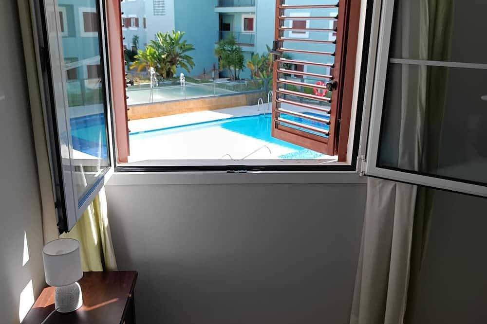 Entire apartment, Exclusive Luxury Apartment In Front Line Port - Isla Carey, Sotogrande in Sotogrande, San Roque