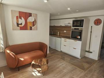 Gîte pour 2 personnes, avec terrasse à Morangis