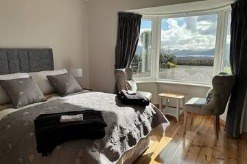 Holiday Home for 8 People in County Kerry, Photo 1