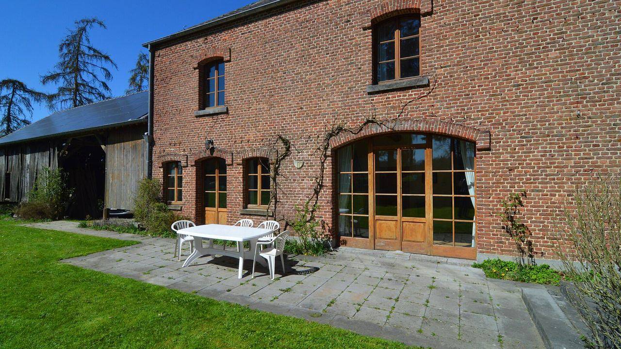 Maison de vacances pour 9 personnes avec terrasse in Havelange, Région de Namur