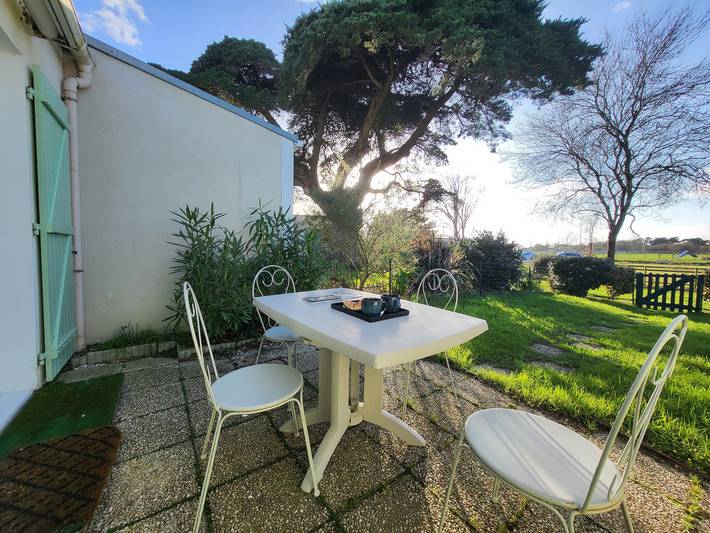 Maison de vacances pour 4 personnes, avec Terrasse ainsi que Jardin et Piscine en Loire-Atlantique