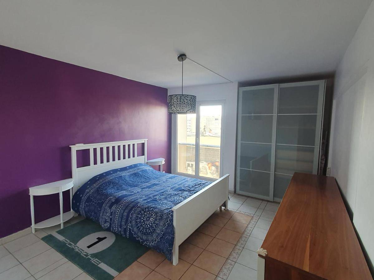 Appartement entier, Three-Bedroom Apartment in Épinay-sous-Sénart, Essonne