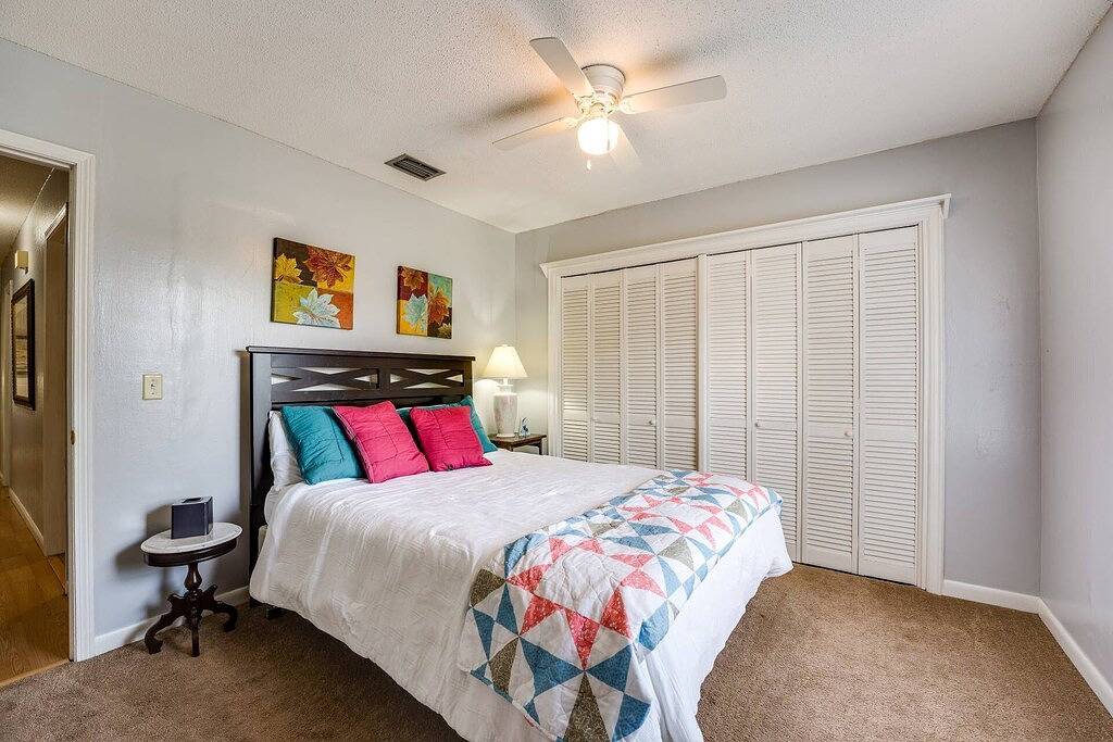 Neues Angebot Cosy Home, 3 Br 2 Bath, ruhige Nachbarschaft, großen umzäunten Hof, Fahrräder, in der Nähe des Parks in Clay County (FL)