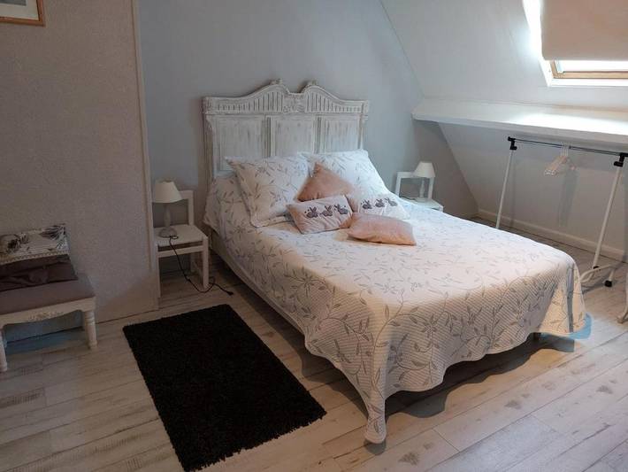 Location de vacances pour 2 personnes, avec jardin et balcon à Champ-du-Boult - 3