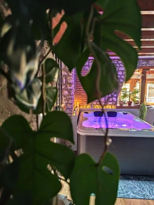 Casa de vacaciones para 4 personas, con terraza además de jacuzzi y sauna - 1