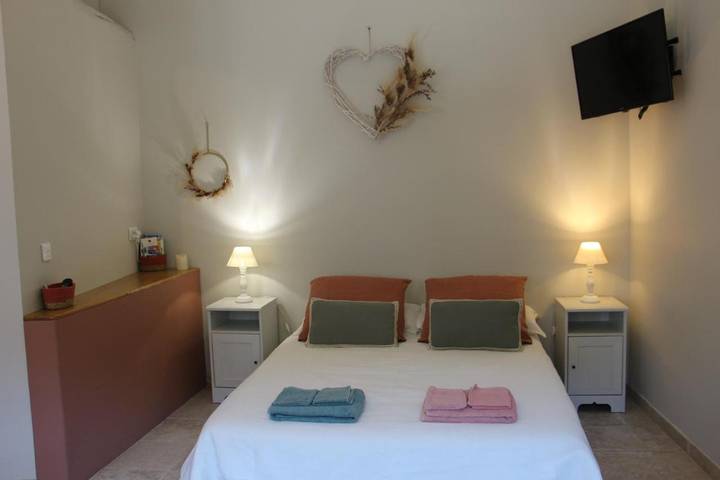 Location de vacances pour 2 personnes, avec jardin et piscine à Montségur-sur-Lauzon - 4