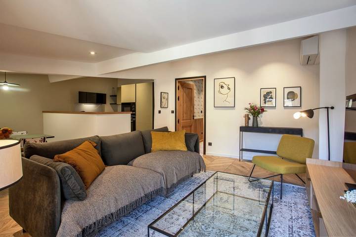 Ferienwohnung für 4 Personen, mit Balkon in Bastia