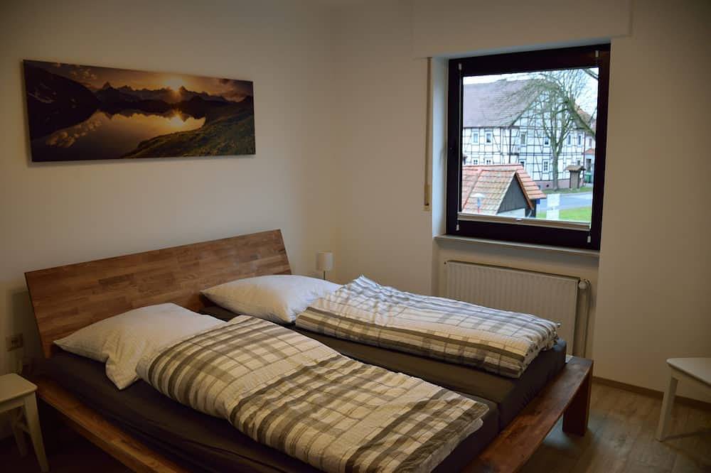 Luxoriöse Ferienwohnung mit großem Balkon, Sauna und Bar auf 295 m² in Gieselwerder, Wesertal