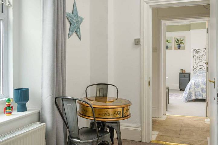 19th Century House, Private Parking, nr Painswick in Stroud, Gloucestershire
